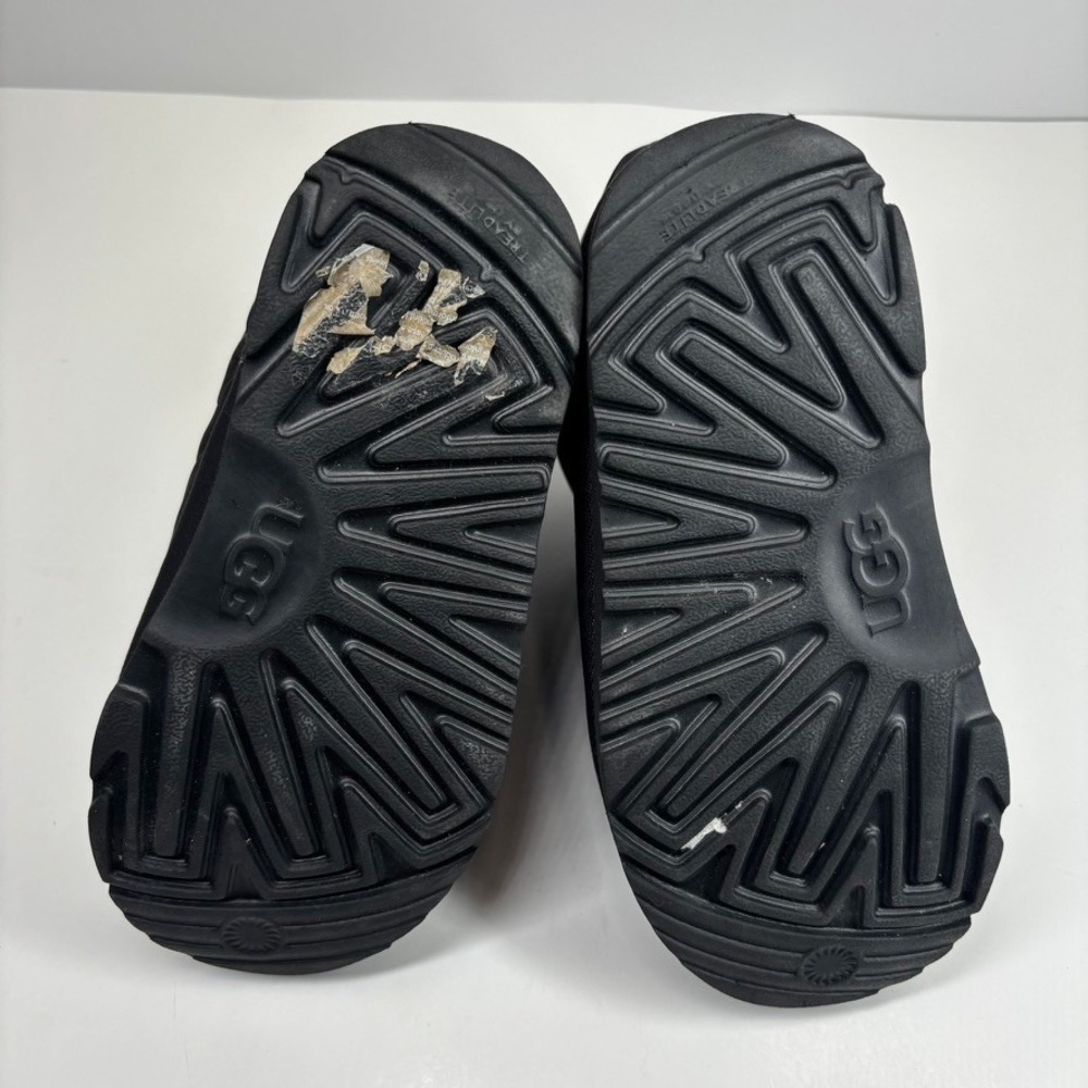 UGG Classic Maxi Short Kids' US Size 1 Black Puffer Winter‎ Snow Boots 1130773K - Picture 6 of 16